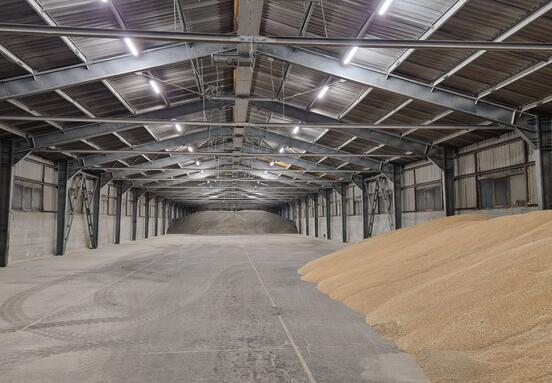 Kiadó 2db ipari csarnok 2x2000nm Debrecentől 20Km-re 1/3 áron