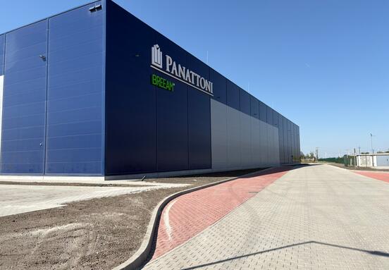Újabb mérföldkőhöz érkezett a Panattoni Park Moson: elkészült a második csarnok is