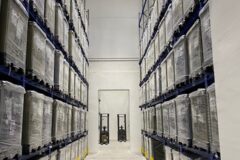 Kiadó raktár Bábolna - logisztikai központ