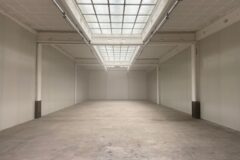 230 m2