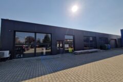 Kiadó raktár Gödöllői út VÁC 1,2 Ha ipari területen kb 3000 m2 raktár és iroda kiadó / eladó