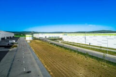 Kiadó raktár HelloParks Páty