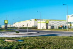 Kiadó raktár HelloParks Fót