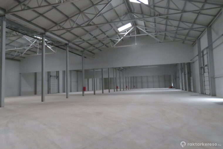 Kiadó raktár Warehouse in Hajdúnánás
